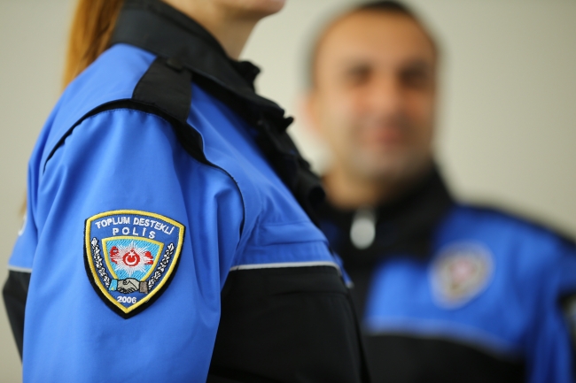 Emniyette yeni üniforma dönemi başladı